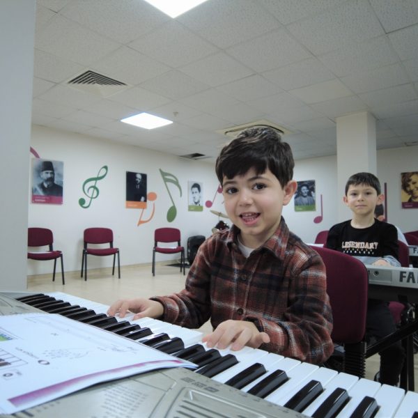 Sanat Atölyesi (9) Sanat Atölyesi (9)